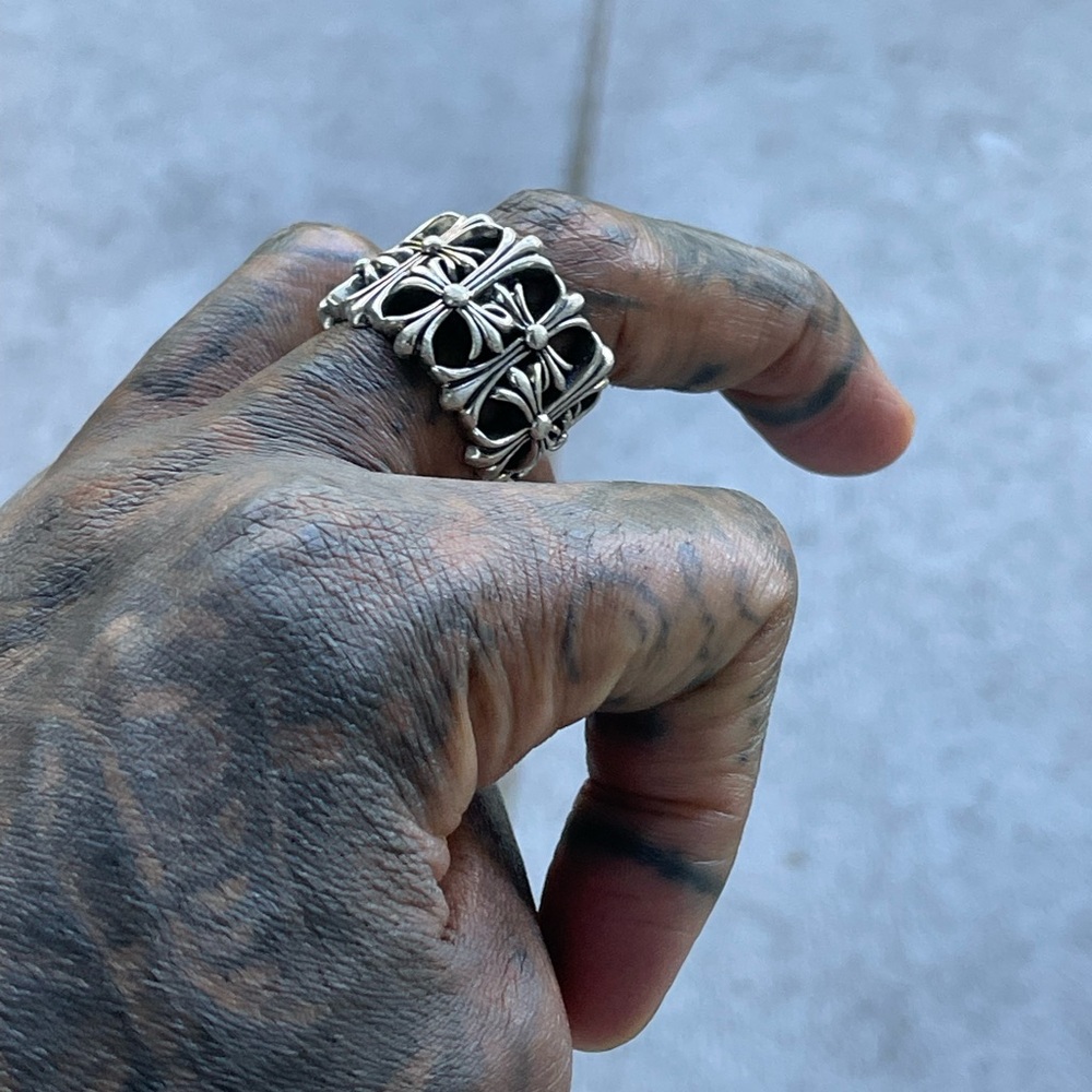 OG! Chrome Heart ring RARE!Hard to find they don’t make them anymore in stores